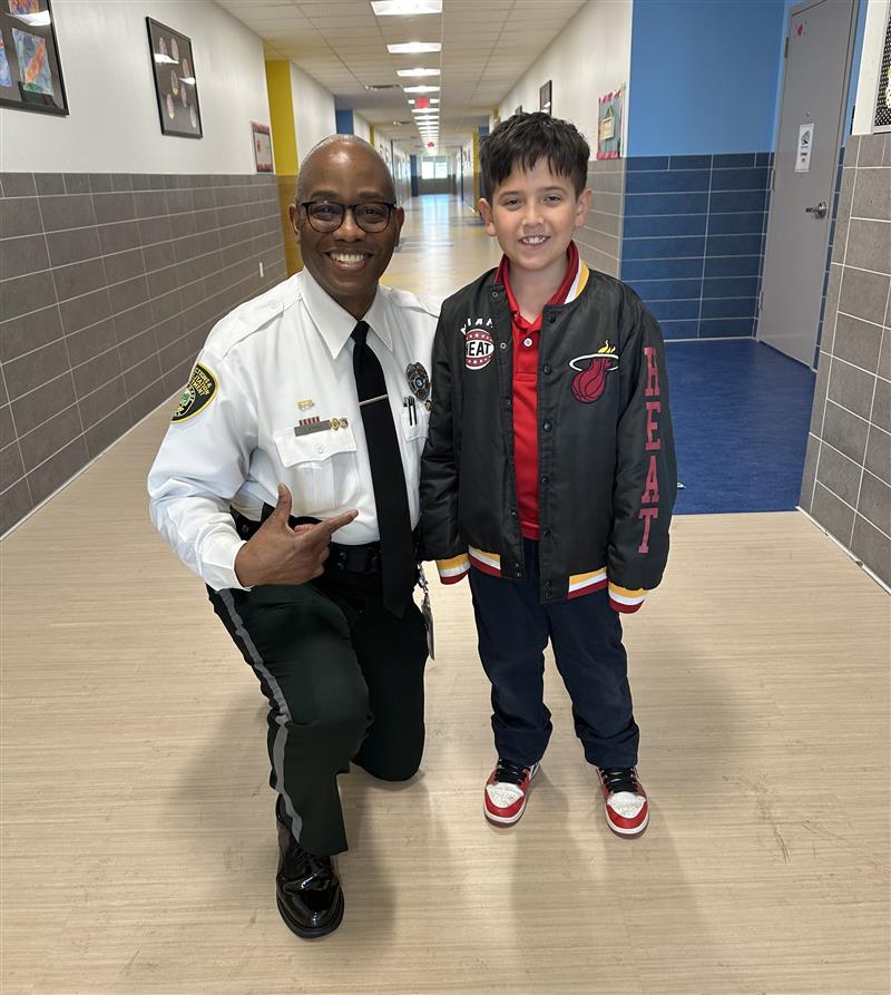 Miami-Dade Corrections and Rehabilitation Department Officer Everett Atkins Visits Palm Springs North Elementary