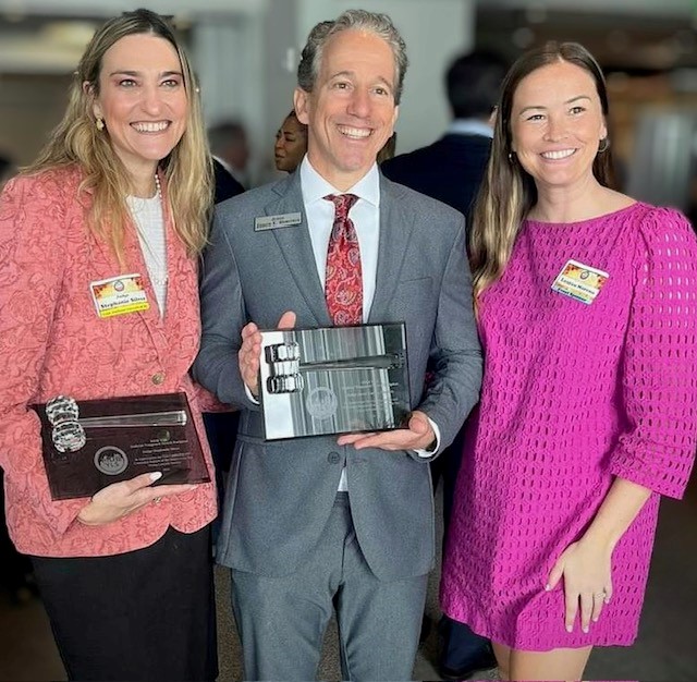 #Congratulations to Judges Stephanie Silver and Jason Dimitris on receiving the 2024 Vanguard Award