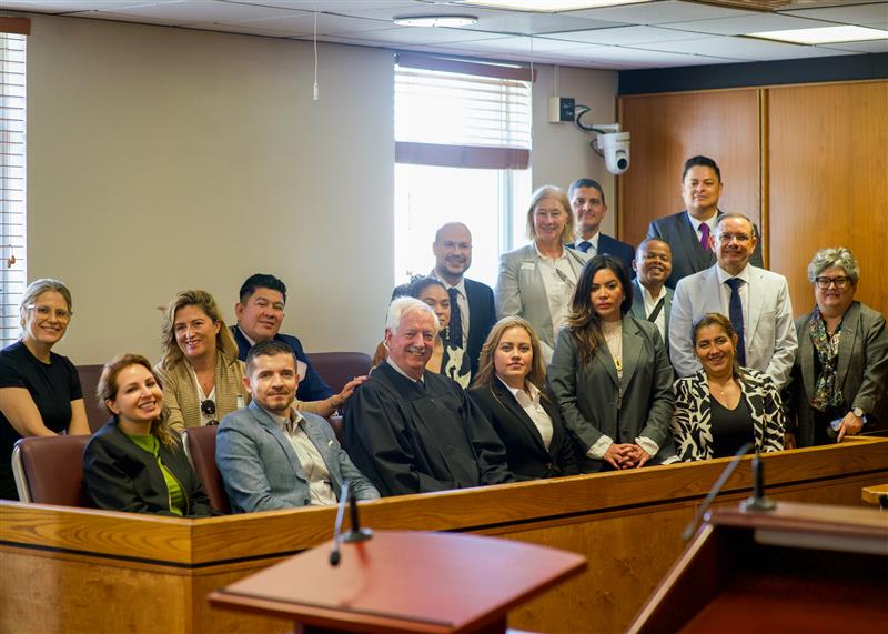 Senior Judge Roberto Arias Welcomed Attorneys from Latin America