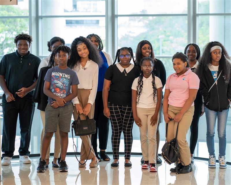 Judge Orlando A. Prescott Welcomes Students From The Summer Legal Program