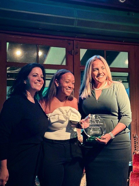 Judges Teresa Pooler and Victoria del Pino Receive Judicial Excellence Awards